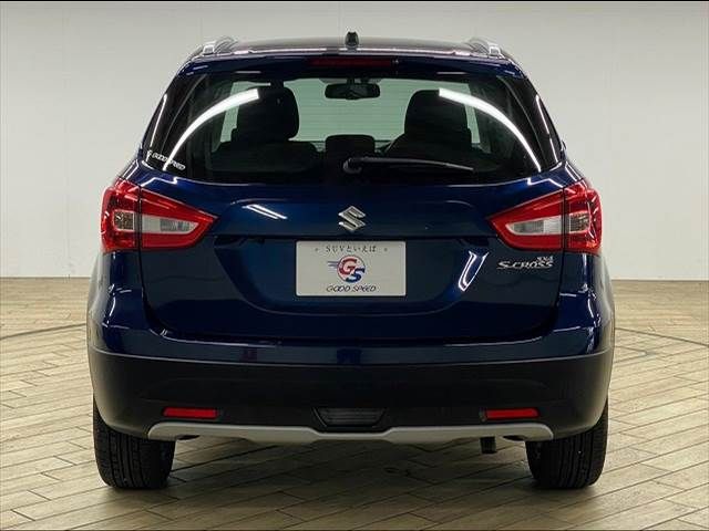 Suzuki SX4 S-CROSS 2017-08 20115-13