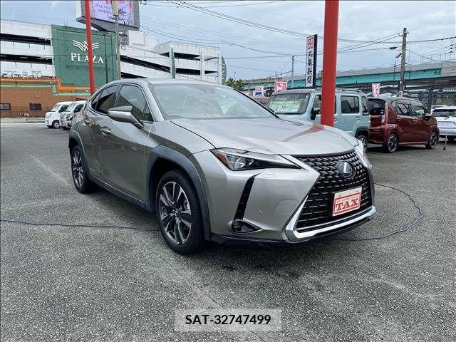 Lexus UX 2019-07 354241-6