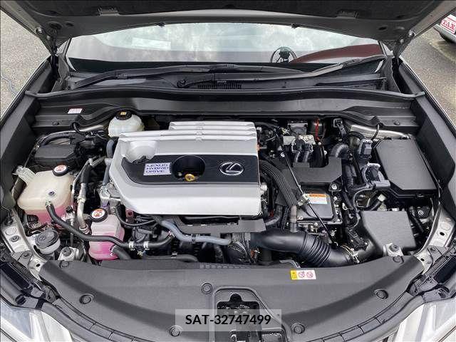 Lexus UX 2019-07 354241-17