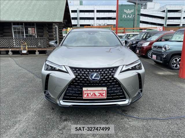 Lexus UX 2019-07 354241-16