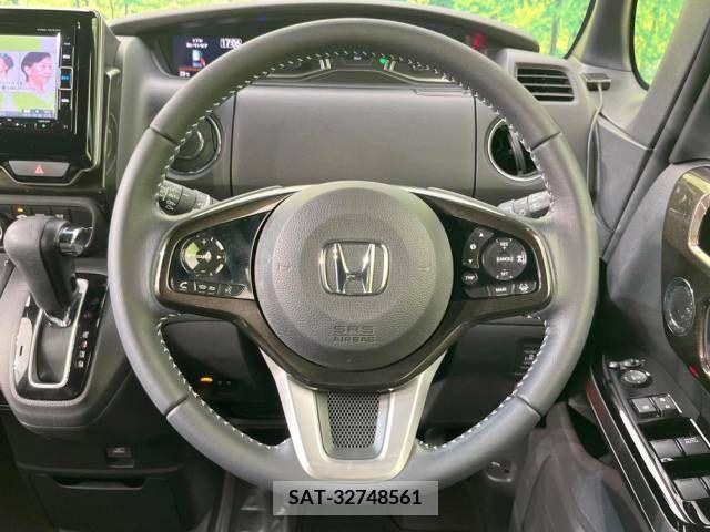 Honda N BOX CUSTOM 2019-06 215546-11