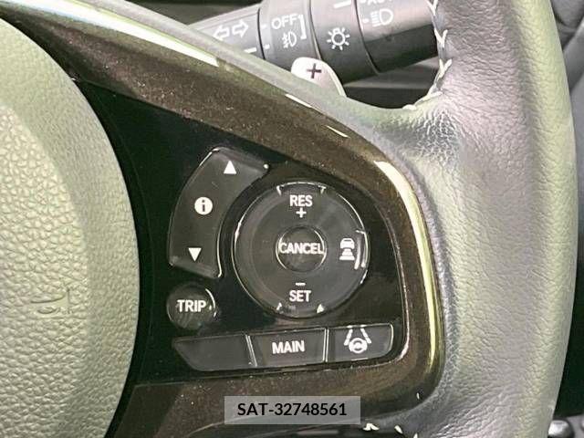 Honda N BOX CUSTOM 2019-06 215546-6