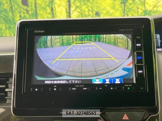 Honda N BOX CUSTOM 2019-06 215546-4