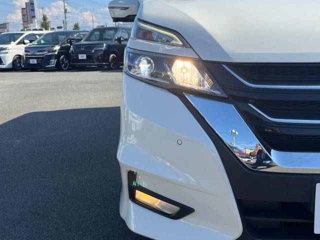 Nissan SERENA 2018-09 19081-13