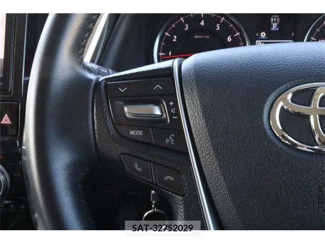 Toyota ALPHARD 2015-03 203608-17