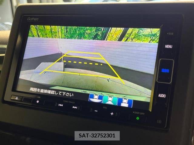 Honda N BOX CUSTOM 2020-10 337615-3