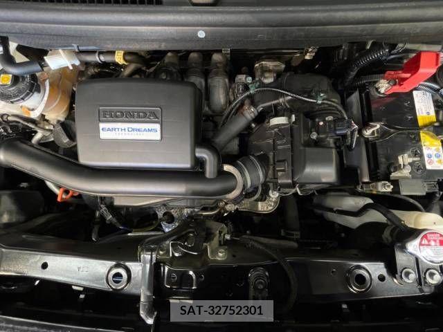 Honda N BOX CUSTOM 2020-10 337615-18