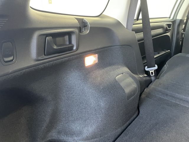 Toyota COROLLA FIELDER 2018-08 28261-8
