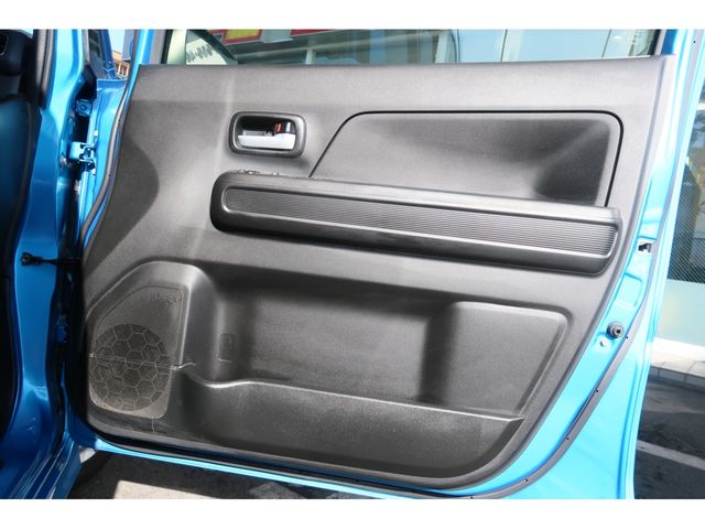 Mazda FLAIR 2018-09 16624-23