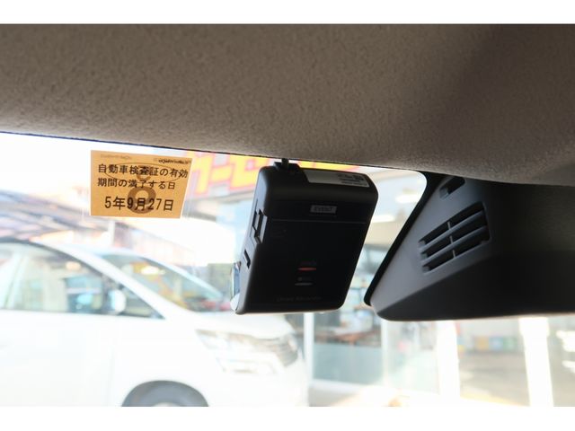 Mazda FLAIR 2018-09 16624-17