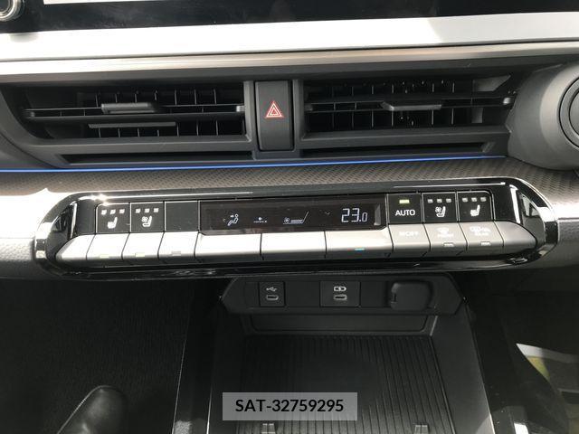 Toyota PRIUS 2023-07 281979-20
