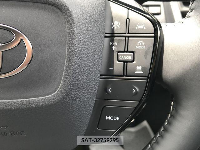 Toyota PRIUS 2023-07 281979-24