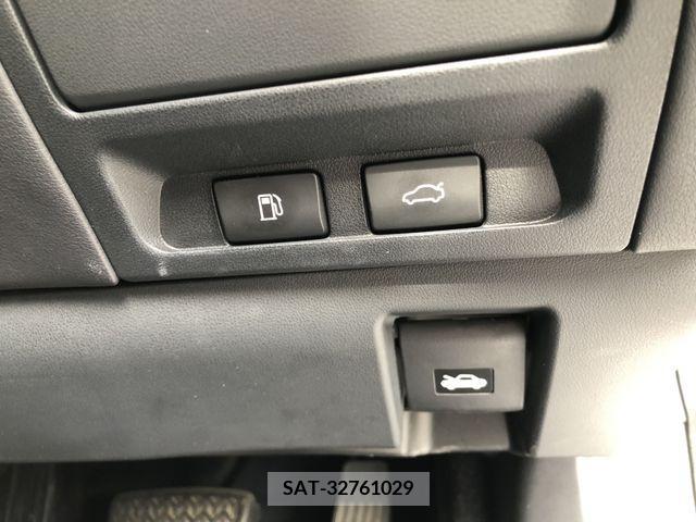 Lexus LS 2018-01 234011-16
