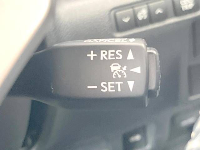 Lexus RC 2015-05 3008-7