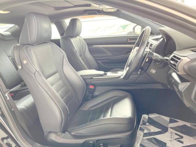 Lexus RC 2015-05 3008-10