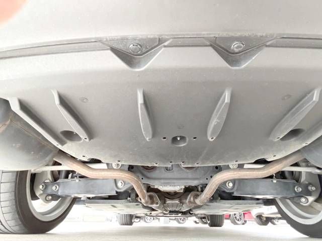 Lexus RC 2015-05 3008-13