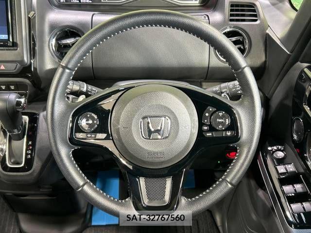 Honda N BOX CUSTOM 2022-09 364967-11