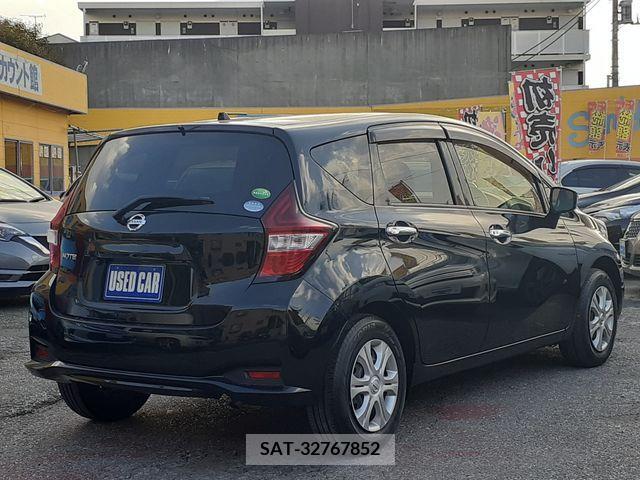 Nissan NOTE 2017-07 221650-2