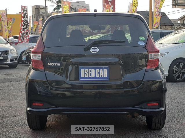 Nissan NOTE 2017-07 221650-9