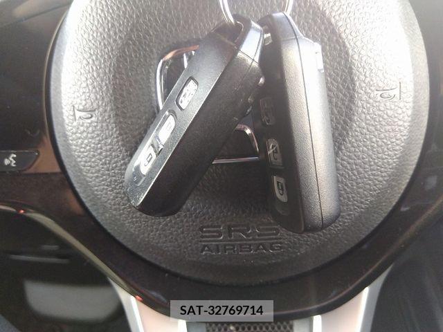 Honda N BOX CUSTOM 2018-10 246888-15
