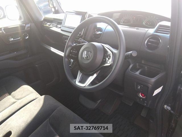 Honda N BOX CUSTOM 2018-10 246888-16