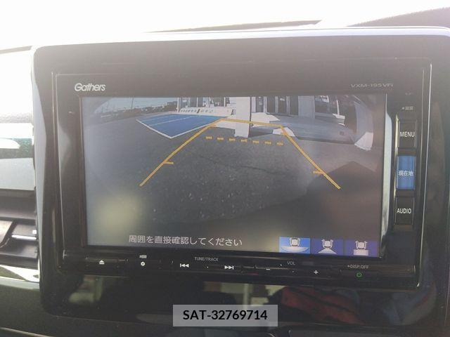 Honda N BOX CUSTOM 2018-10 246888-5
