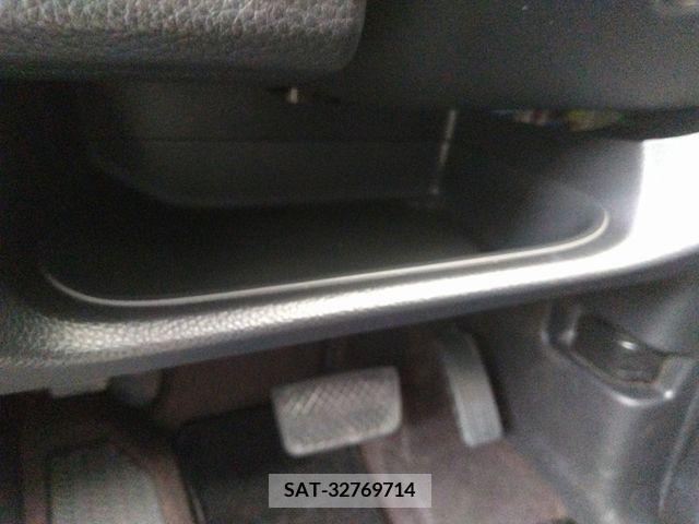 Honda N BOX CUSTOM 2018-10 246888-14