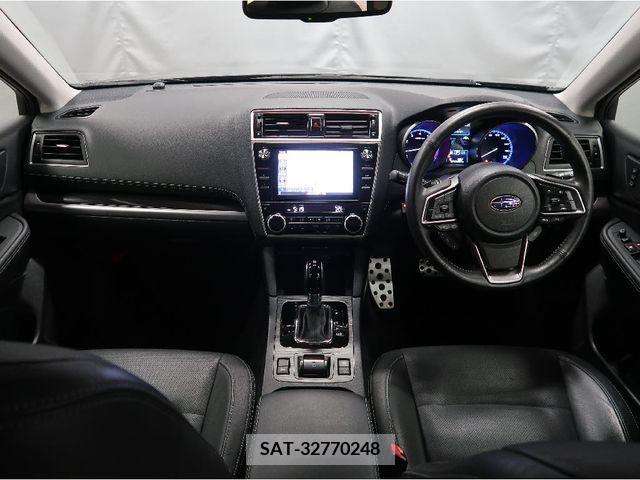 Subaru OUTBACK 2017-10 241701-2