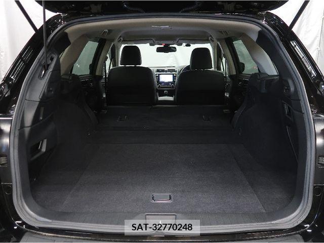 Subaru OUTBACK 2017-10 241701-23