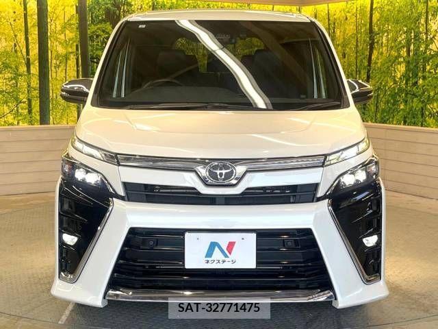 Toyota VOXY 2021-02 289023-15