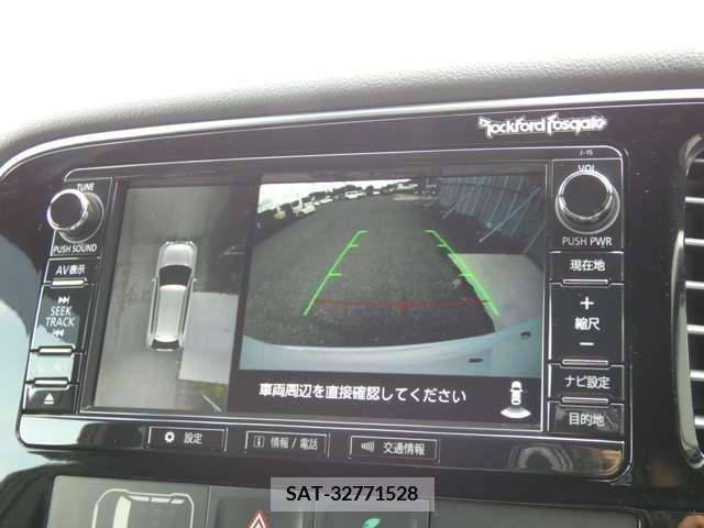 Mitsubishi OUTLANDER PHEV 2018-03 343769-3