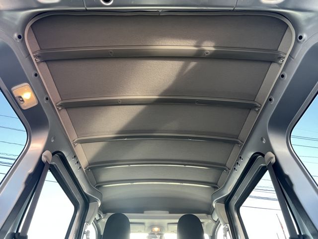 Daihatsu HIJET CARGO 2022-12 184370-25