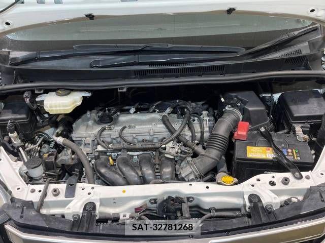 Toyota NOAH 2014-06 384810-18
