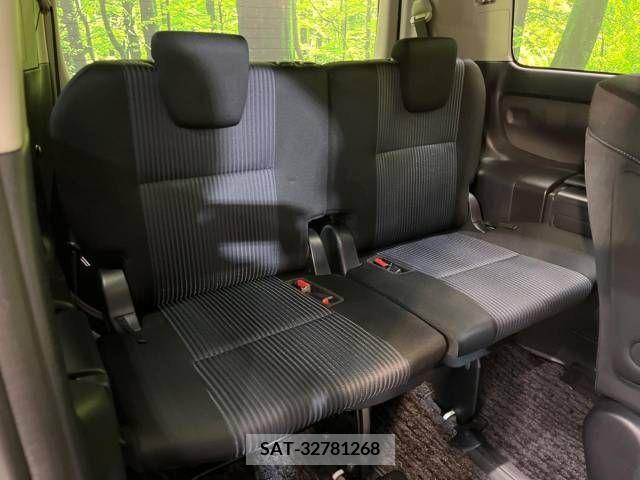 Toyota NOAH 2014-06 384810-11