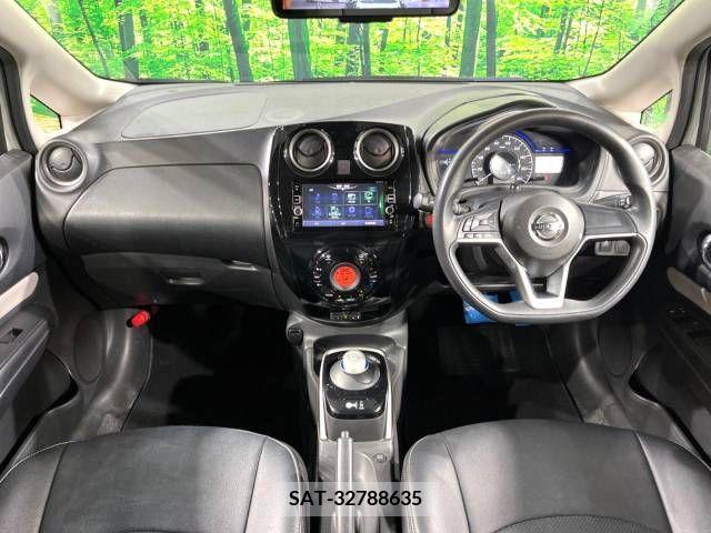 Nissan NOTE 2017-03 305369-1