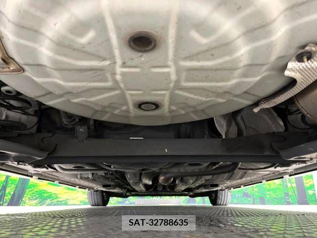 Nissan NOTE 2017-03 305369-19