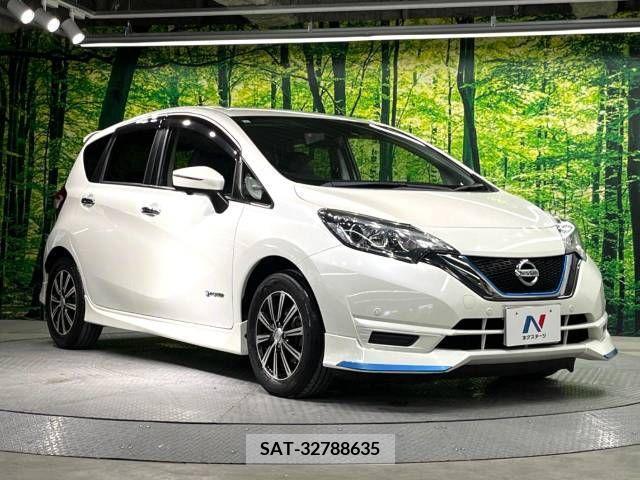 Nissan NOTE 2017-03 305369-16