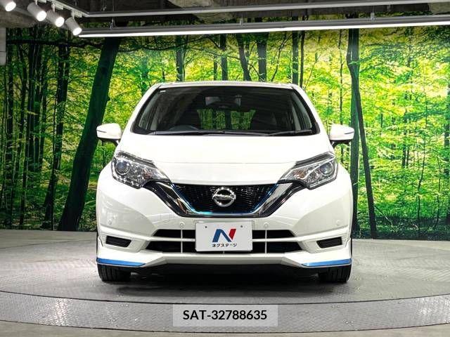 Nissan NOTE 2017-03 305369-14