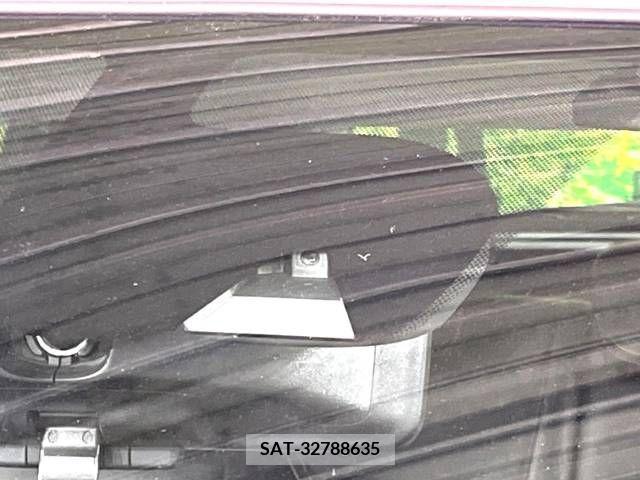 Nissan NOTE 2017-03 305369-2