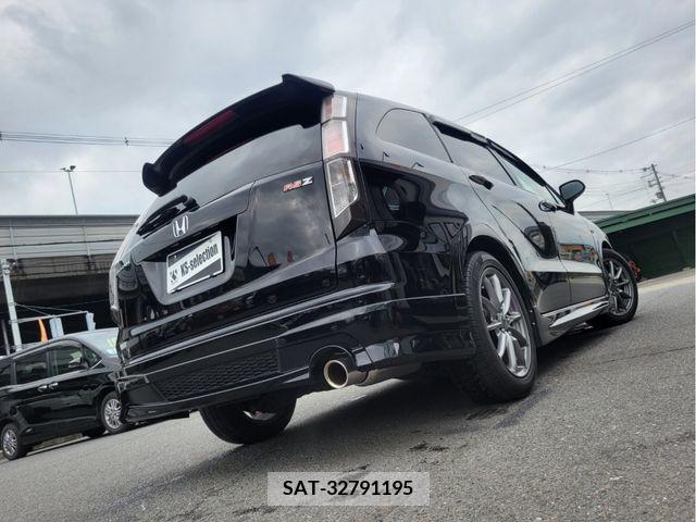 Honda STREAM 2006-08 386615-1