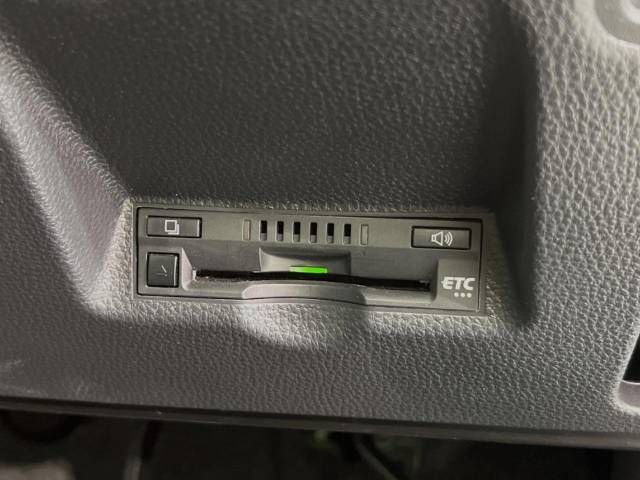 Toyota YARIS CROSS 2023-07 187357-7
