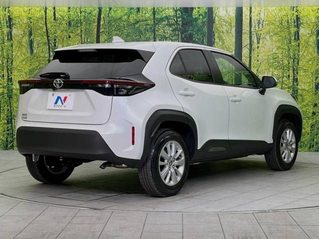Toyota YARIS CROSS 2023-07 187357-17