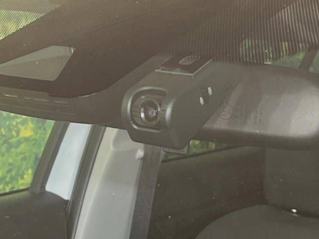 Toyota YARIS CROSS 2023-07 187357-5