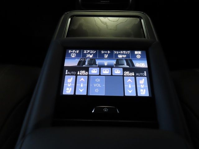 Lexus LS 2021-10 18207-26