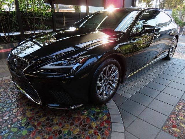 Lexus LS 2021-10 18207-9