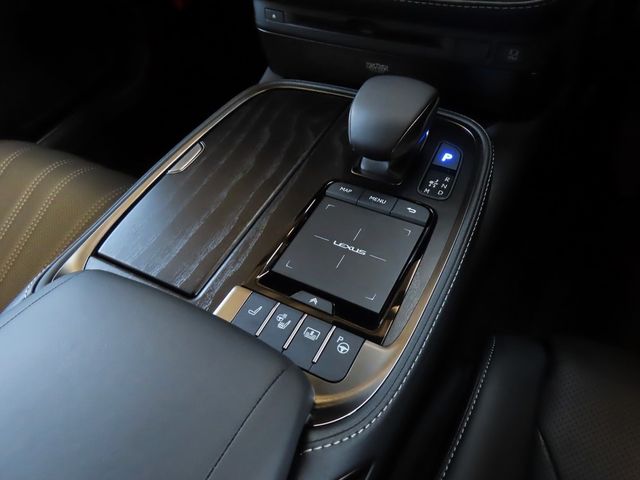 Lexus LS 2021-10 18207-22