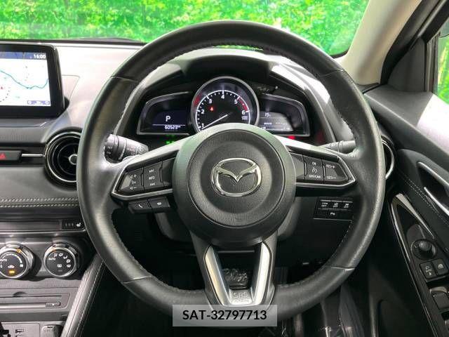 Mazda DEMIO 2019-08 230582-11
