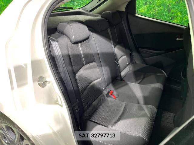 Mazda DEMIO 2019-08 230582-9
