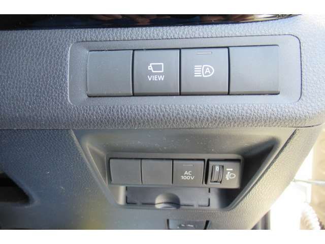 Toyota AQUA 2023-02 1677-12