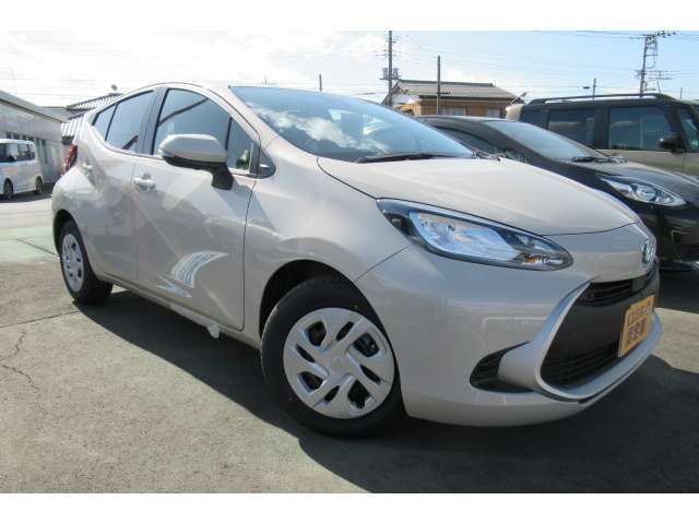 Toyota AQUA 2023-02 1677-2